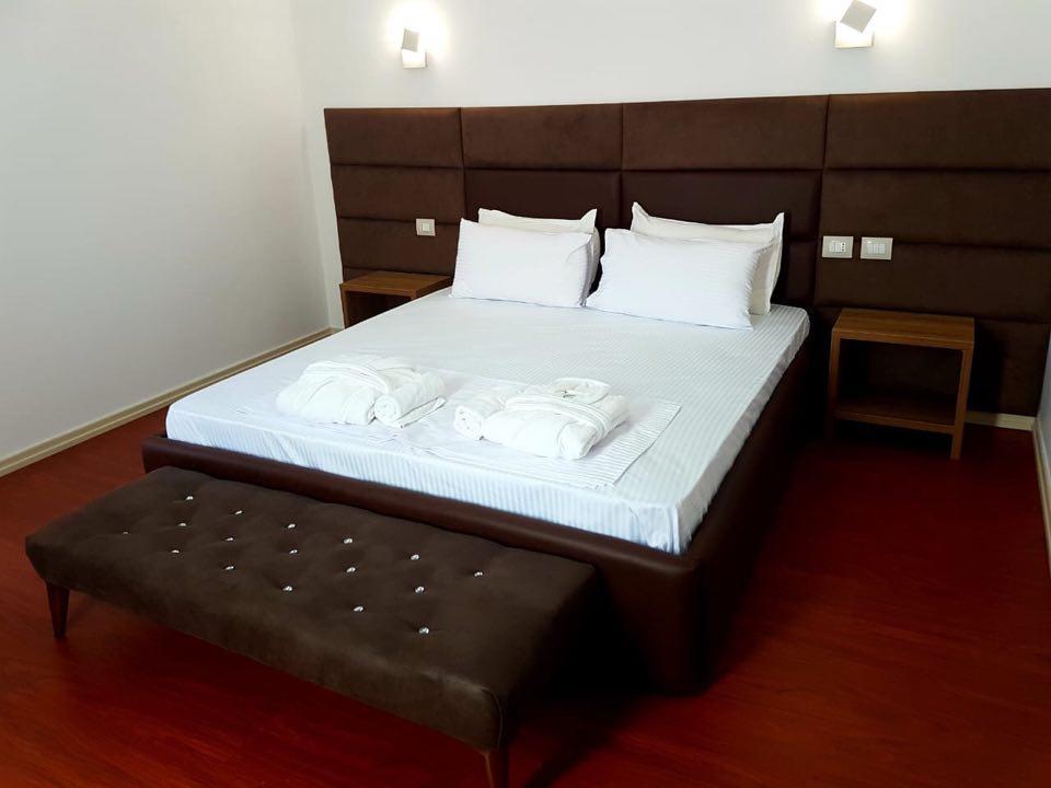 Divjaka Resort Resort 3*